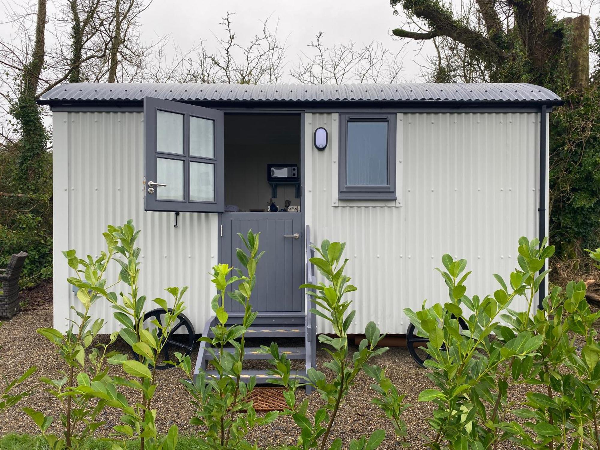 Villa Burren Garden Glamping Hut Boston Exterior foto